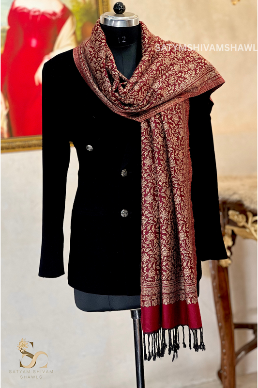 golden loom zari weaved stole,mehroon