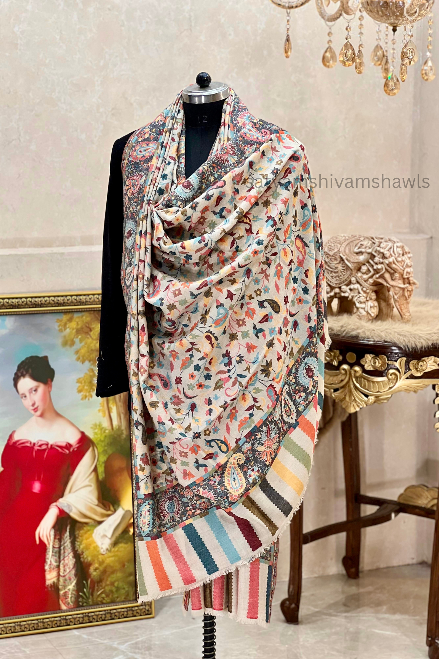 Fine wool pashmina 12 count autentic kani shikar desingn lohi ,big size