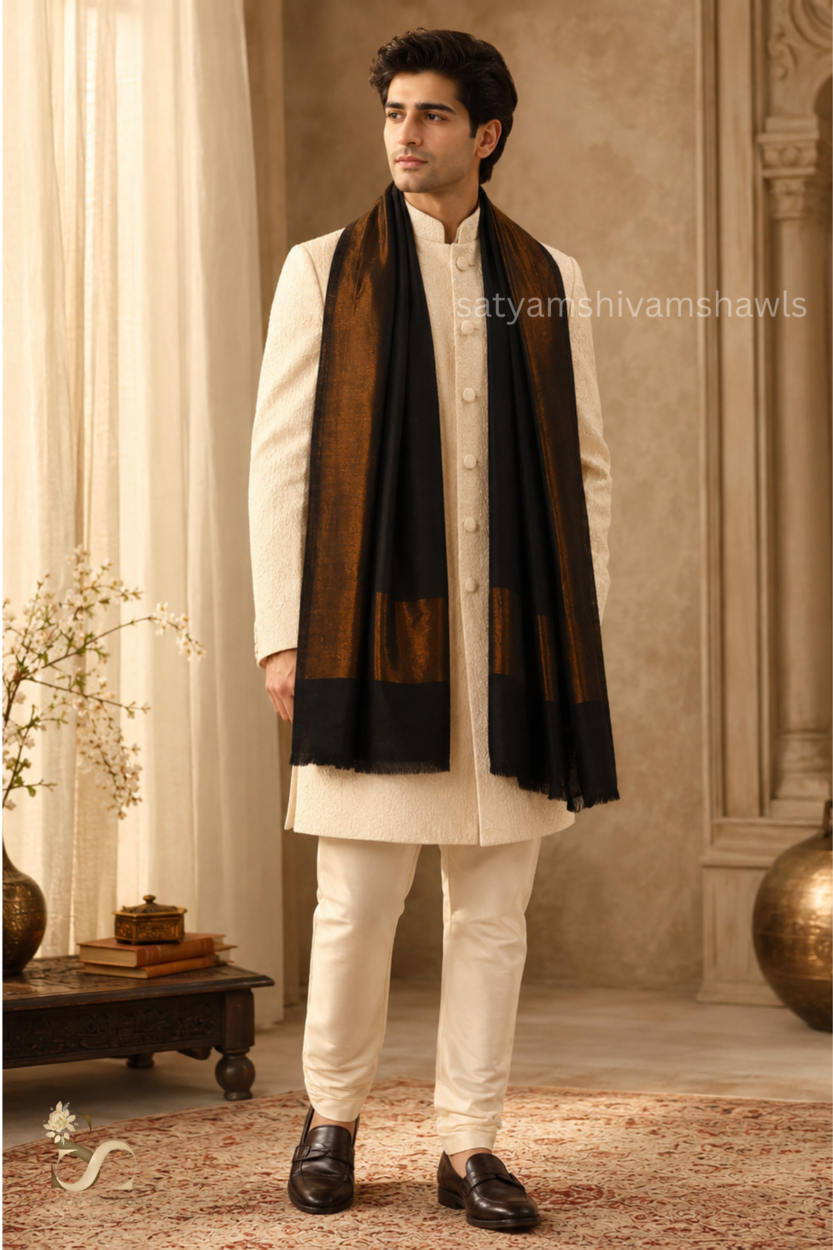 men reversible moonlight zari border fine wool Stole