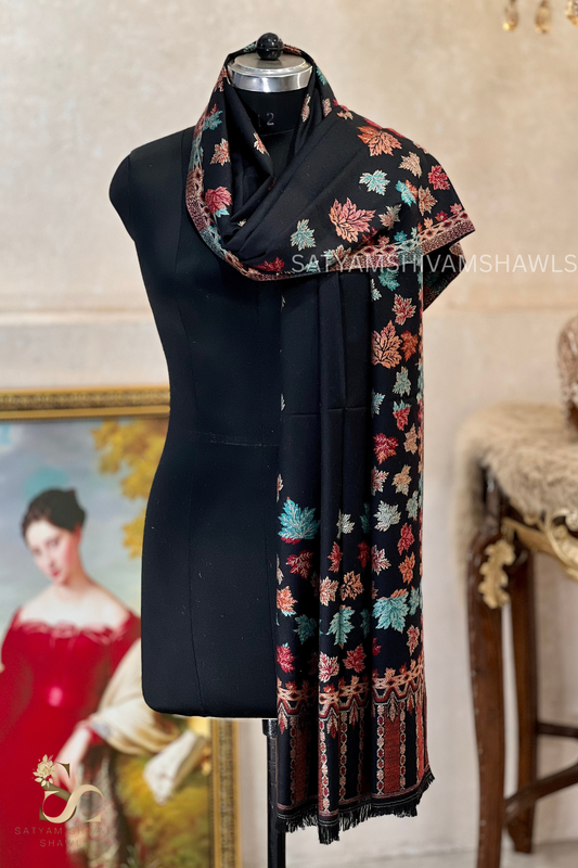 vintage royal chinnar multi border