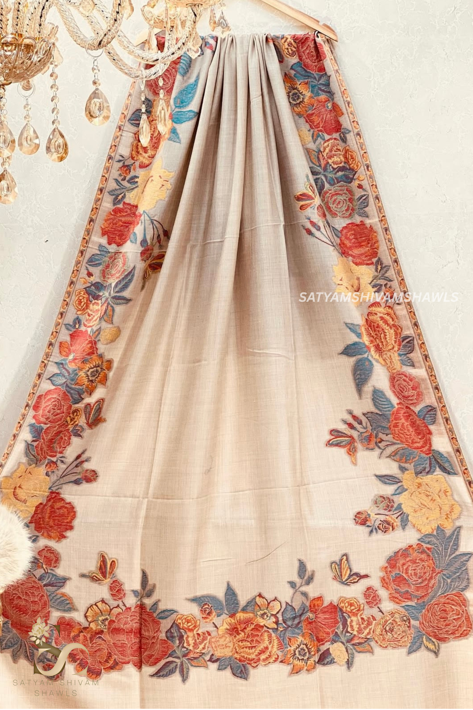 fine wool pashmina kani multi flower border design shawls