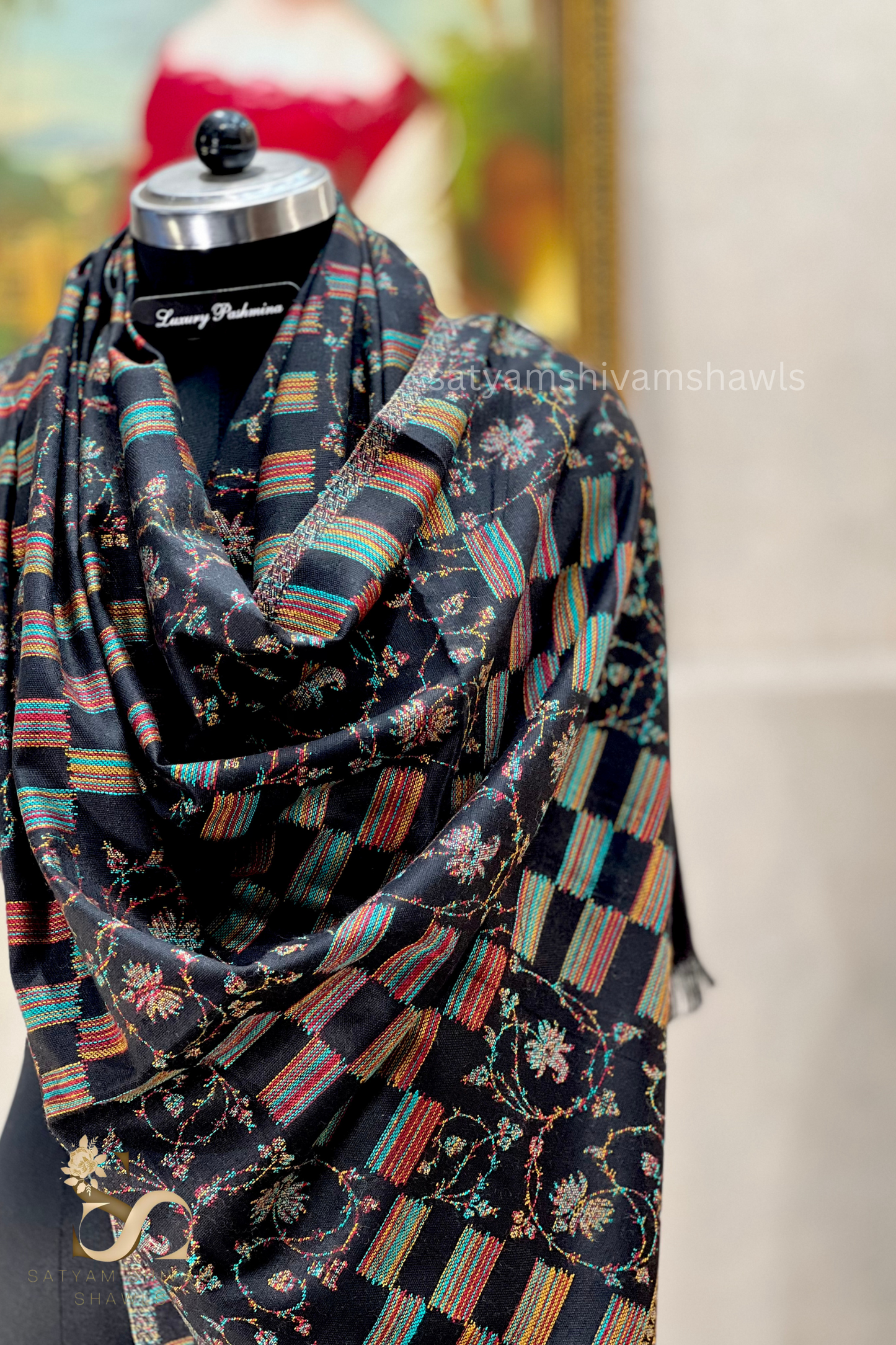 Pure wool kani stole,black