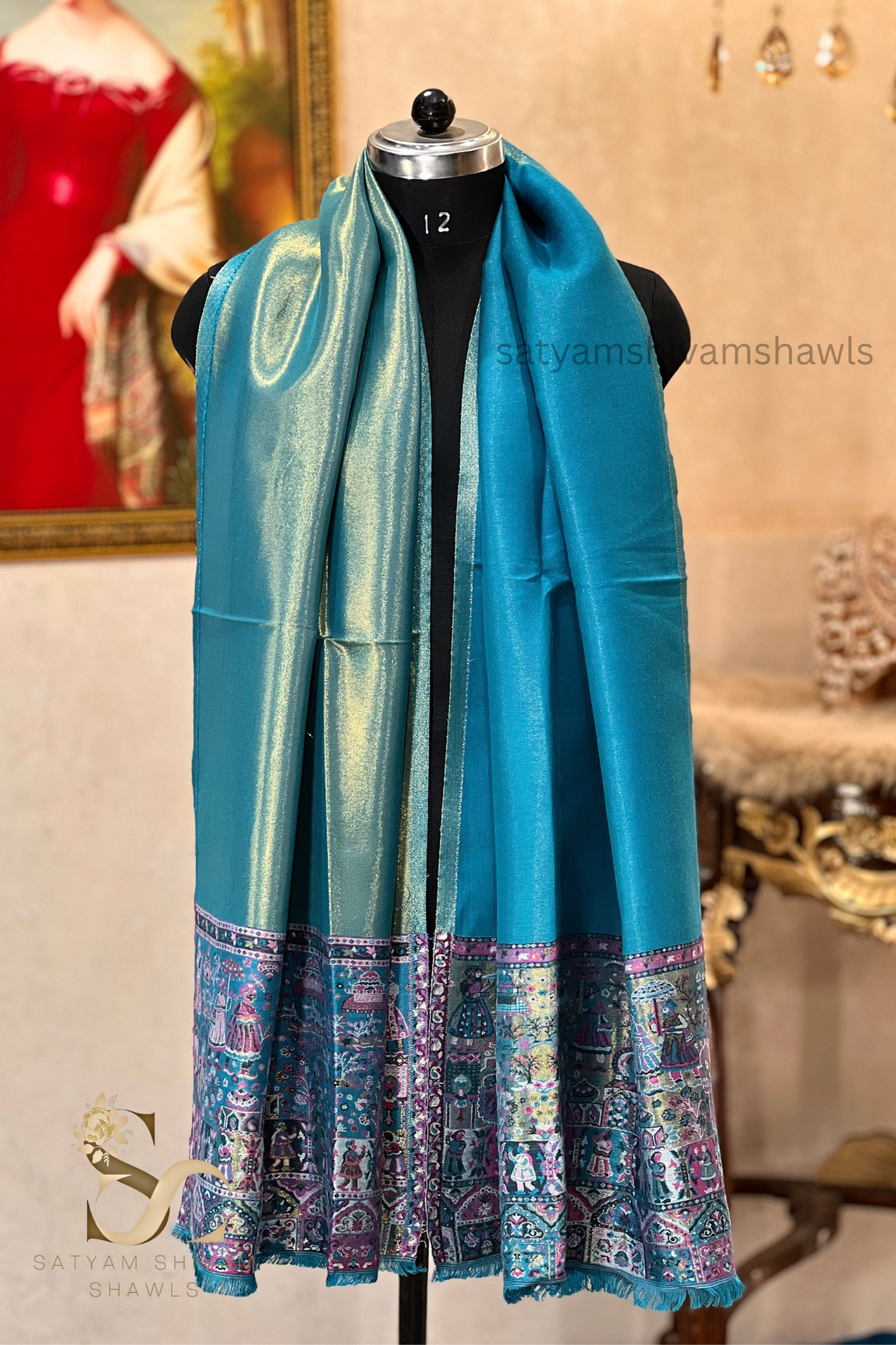 Twilight  reversible kani palla stole