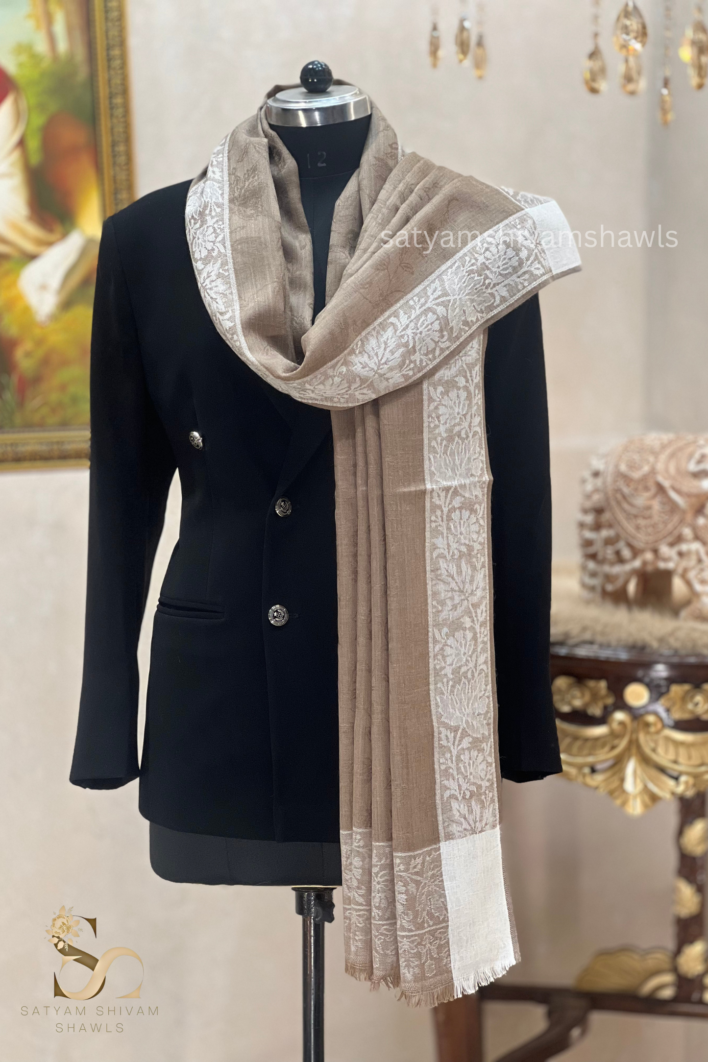 PURE WOOL REVERSIBLE SELF BORDER DESIGN SHAWL ,TOOSH